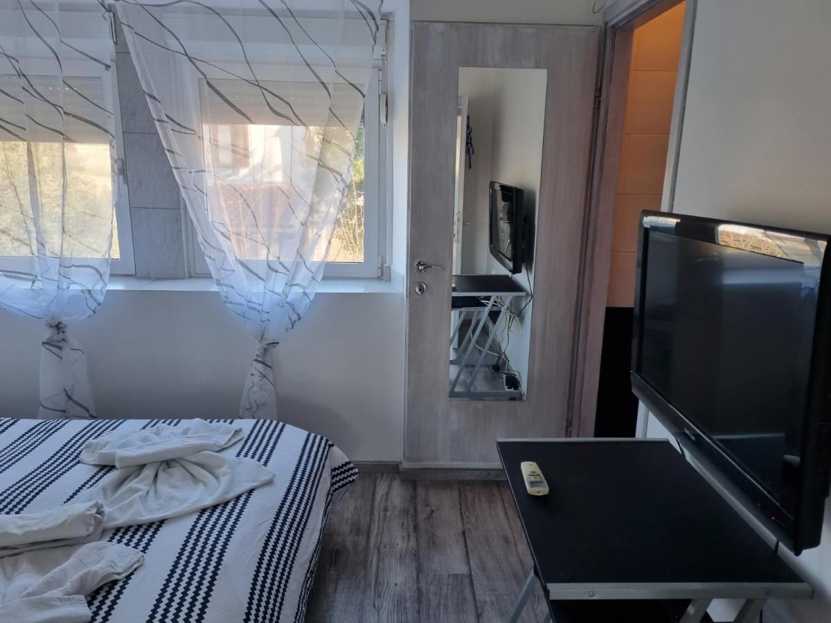 Guest House Roki & Diva (Adults Only) Zadar Dış mekan fotoğraf