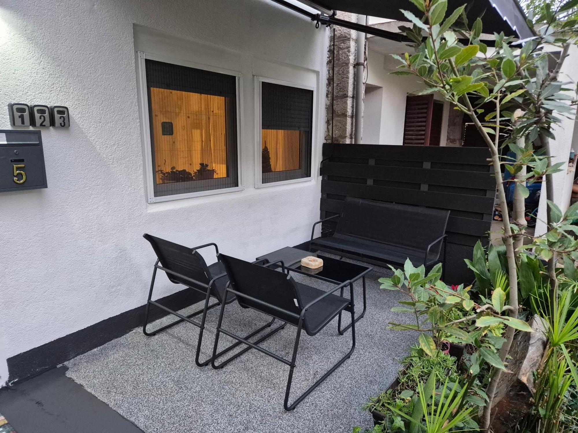 Guest House Roki & Diva (Adults Only) Zadar Dış mekan fotoğraf
